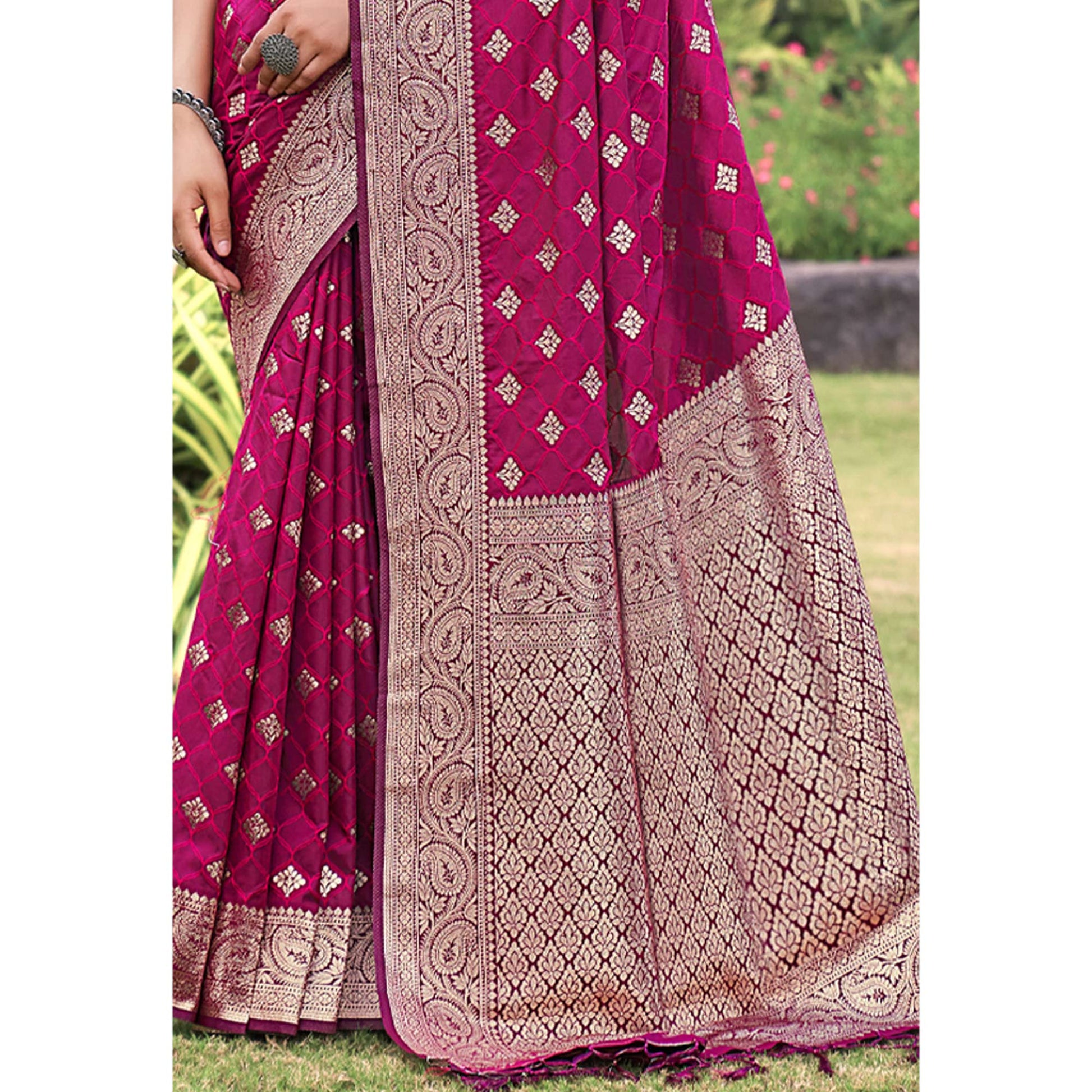 Magenta Floral Woven Kanjivaram Silk Saree With Tassels