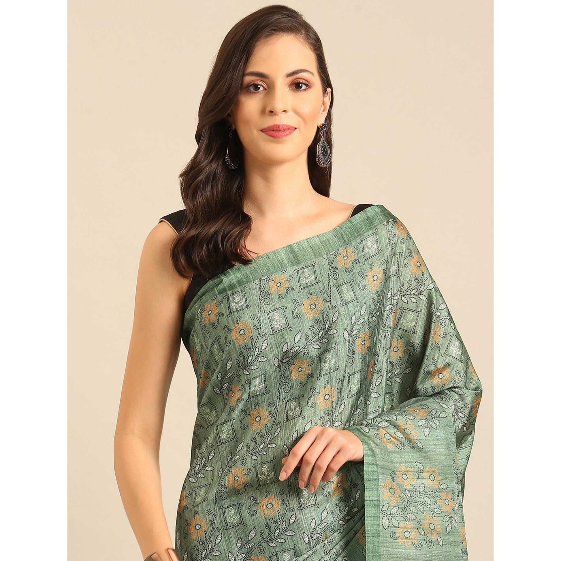 green-floral-digital-print-cotton-blend-saree
