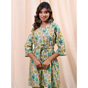 green-floral-foil-printed-chanderi-top-bottom-set-with-belt