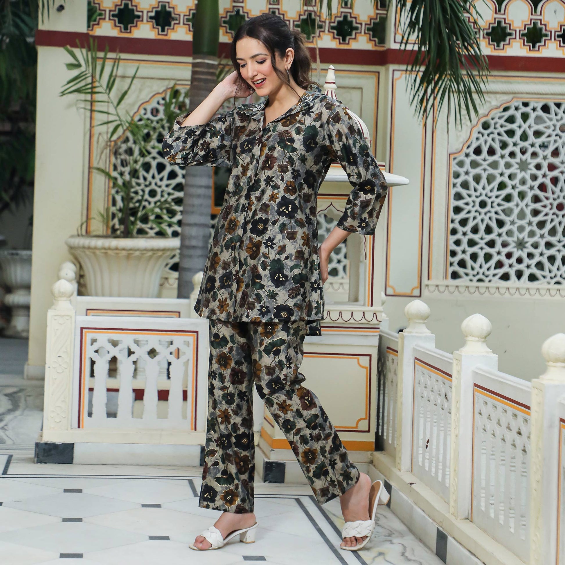grey-floral-foil-printed-chanderi-co-ord-set