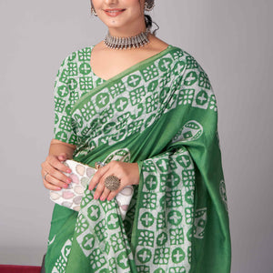 green-batik-printed-chanderi-cotton-silk-saree-7