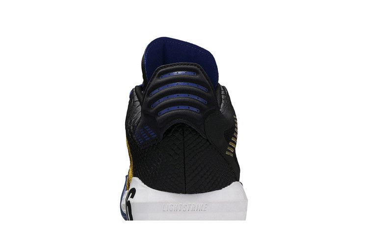 adidas Dame 6 Stone Cold Steve Austin