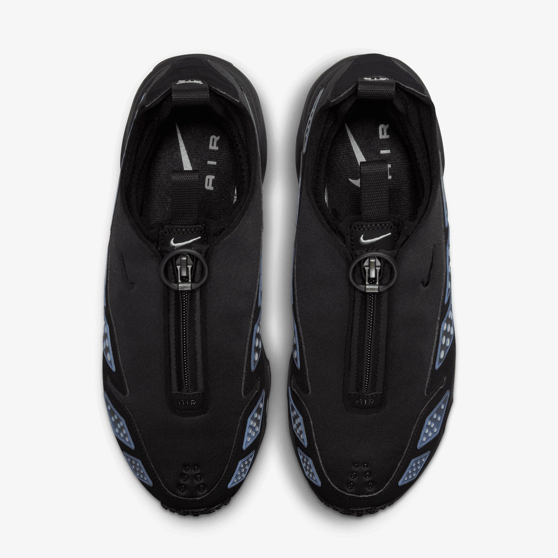 NIKE | AIR MAX SNDR { BLACK & SILVER