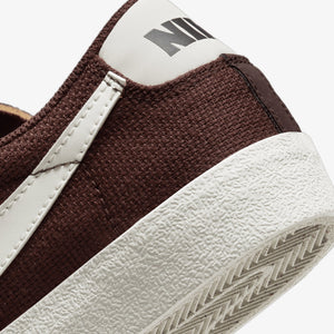 Nike | BLAZER LOW '77 PREMIUM { EARTH/SAIL-EARTH-BLACK