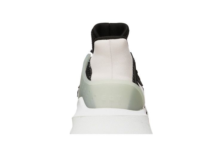 adidas A.R. Trainer Core Black