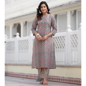 green-floral-printed-pure-cotton-straight-salwar-suit