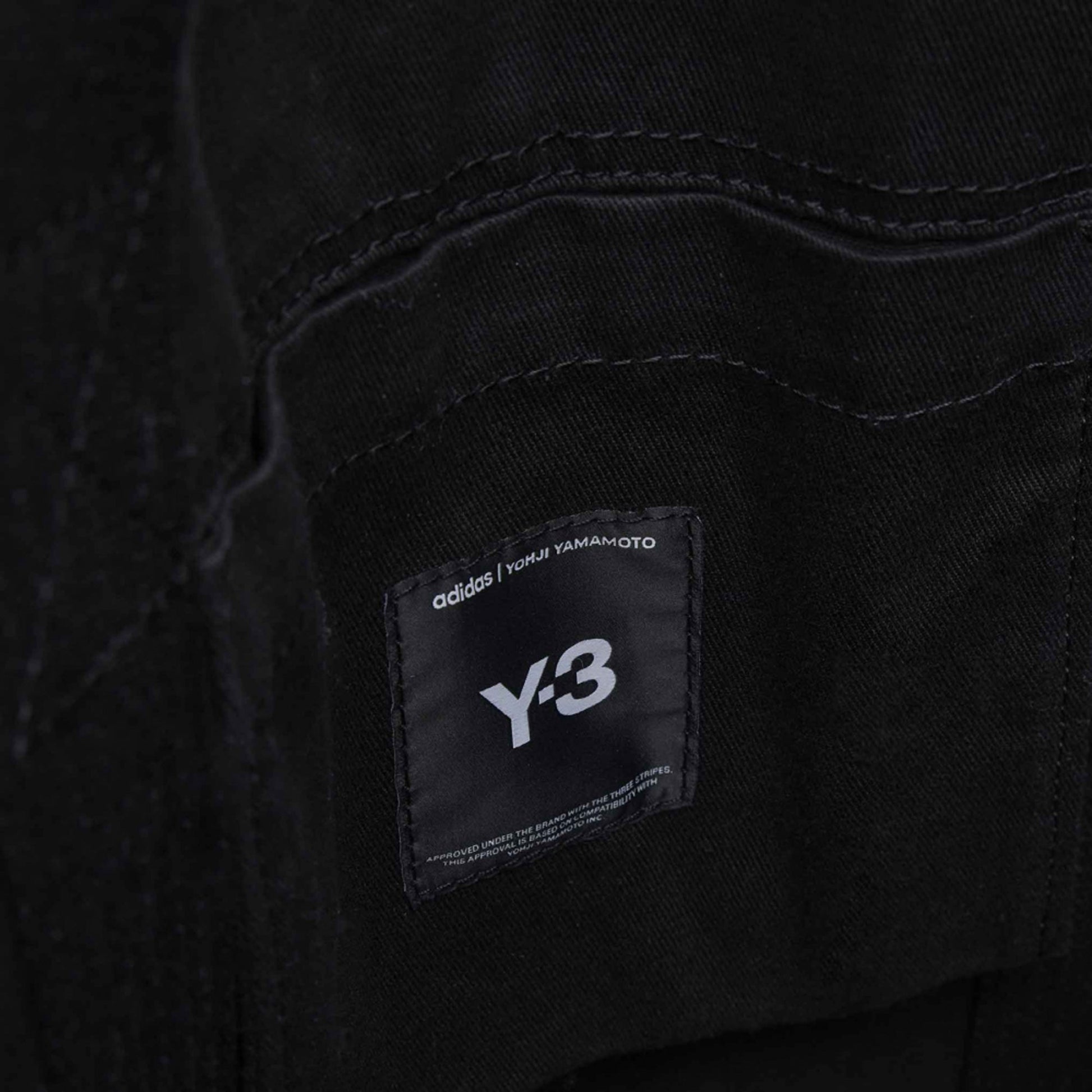 Y-3 | CANVAS TOTE { BLACK