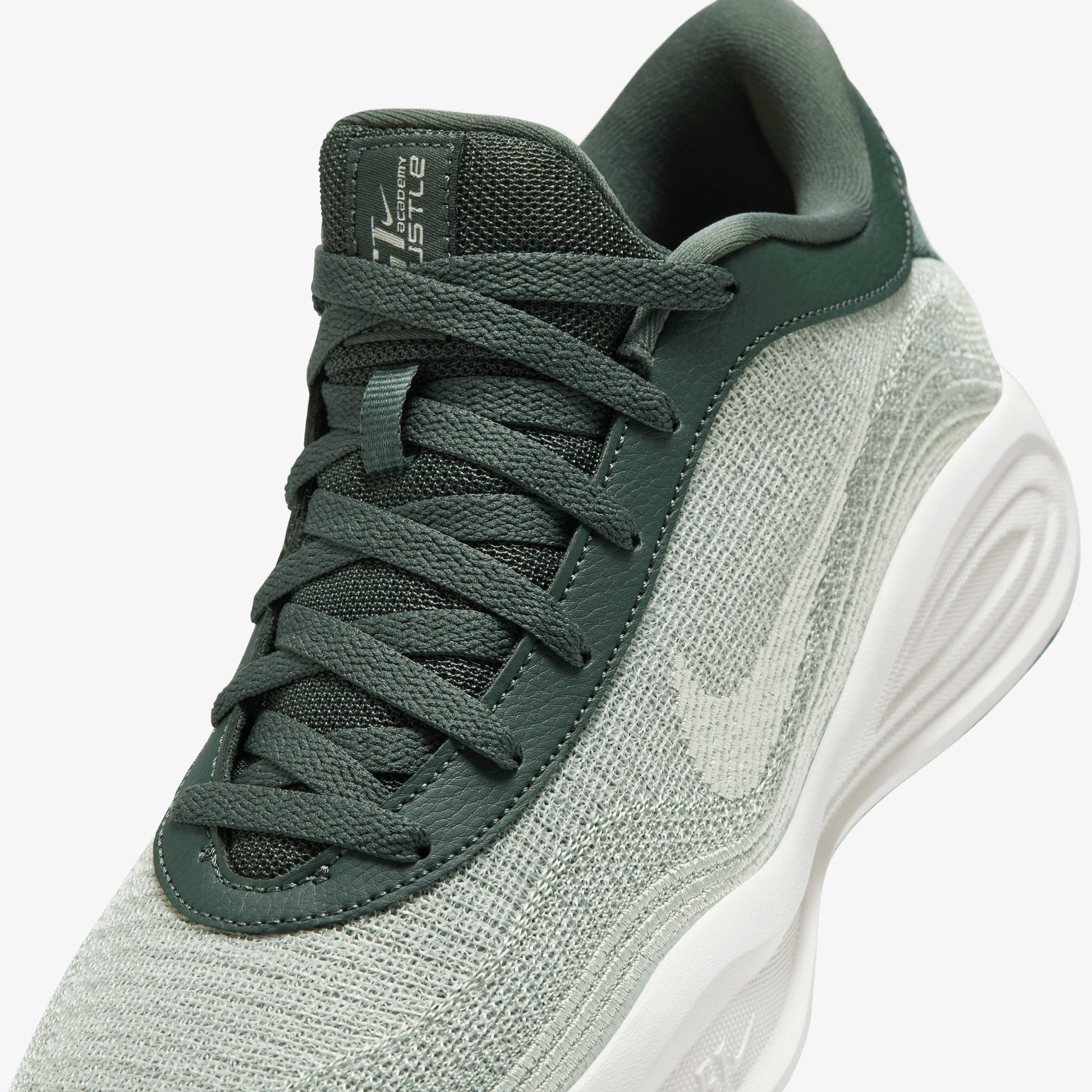 NIKE | G.T. HUSTLE ACADEMY EP { VINTAGE GREEN/SAIL-STADIUM GREEN