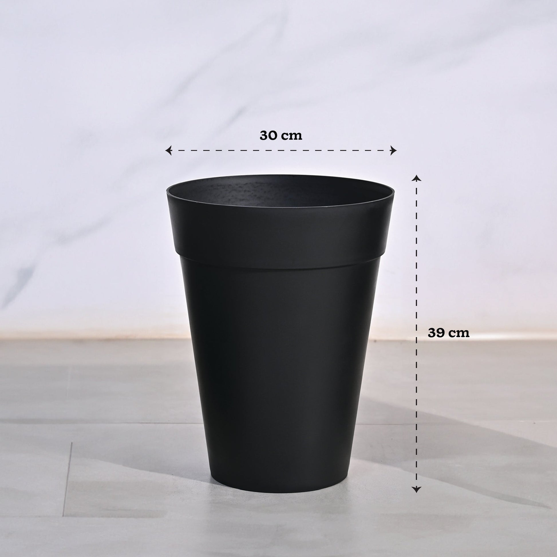 Roma Plastic Planter