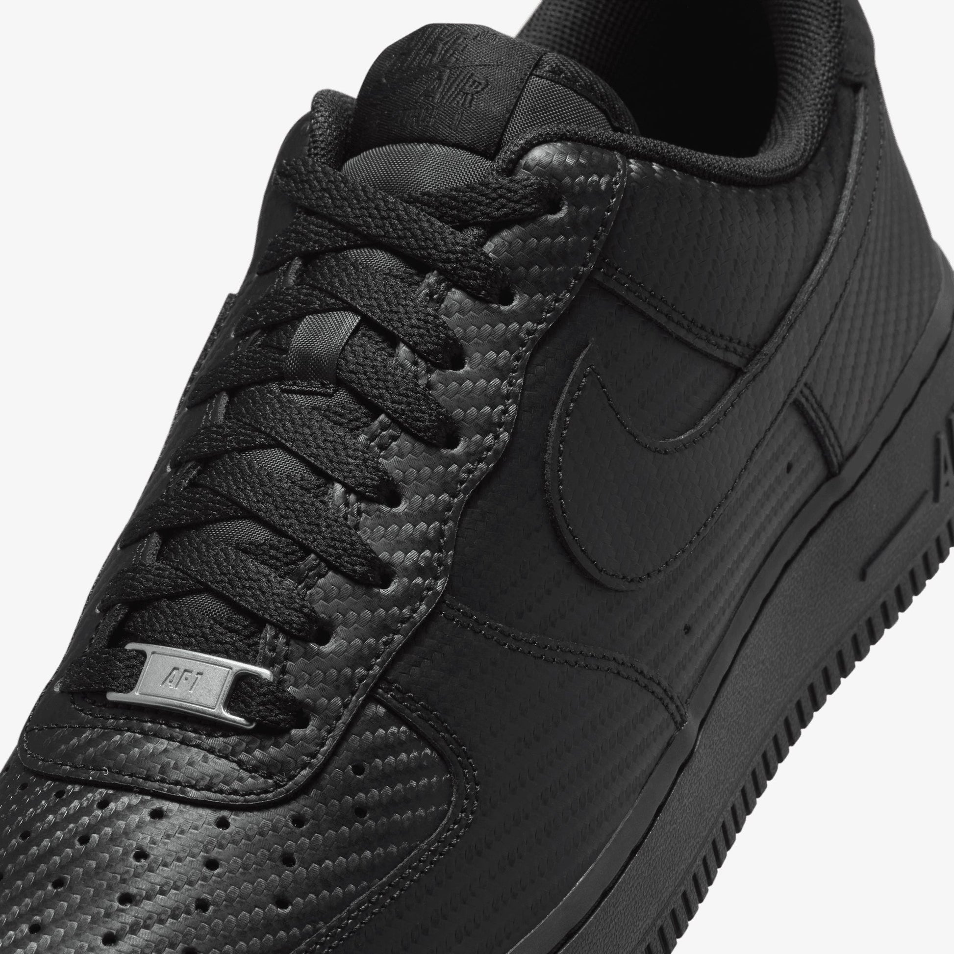 NIKE | AIR FORCE 1 '07 TEXTURE { BLACK/BLACK