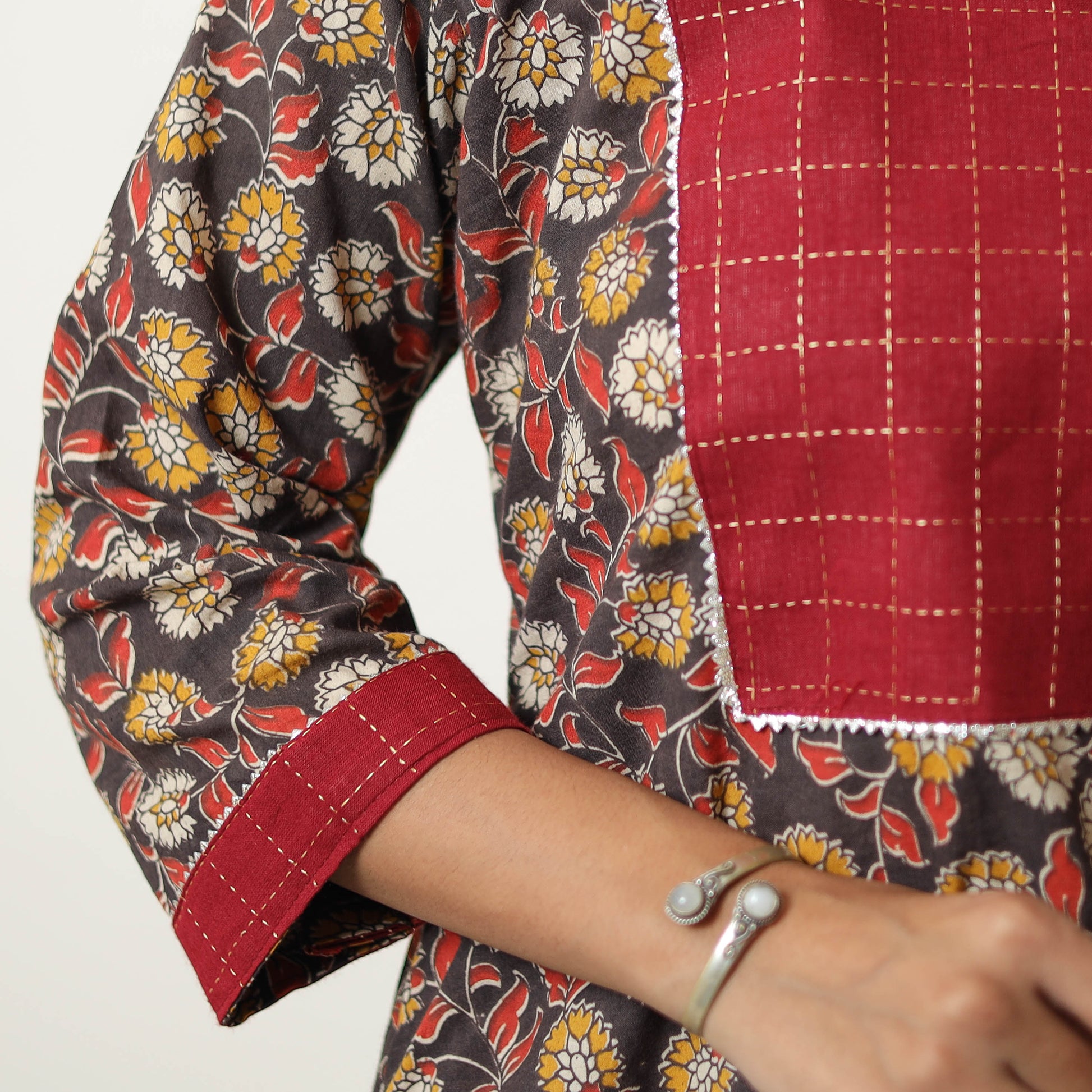 Black - Straight Cotton Kalamkari Kurta 05