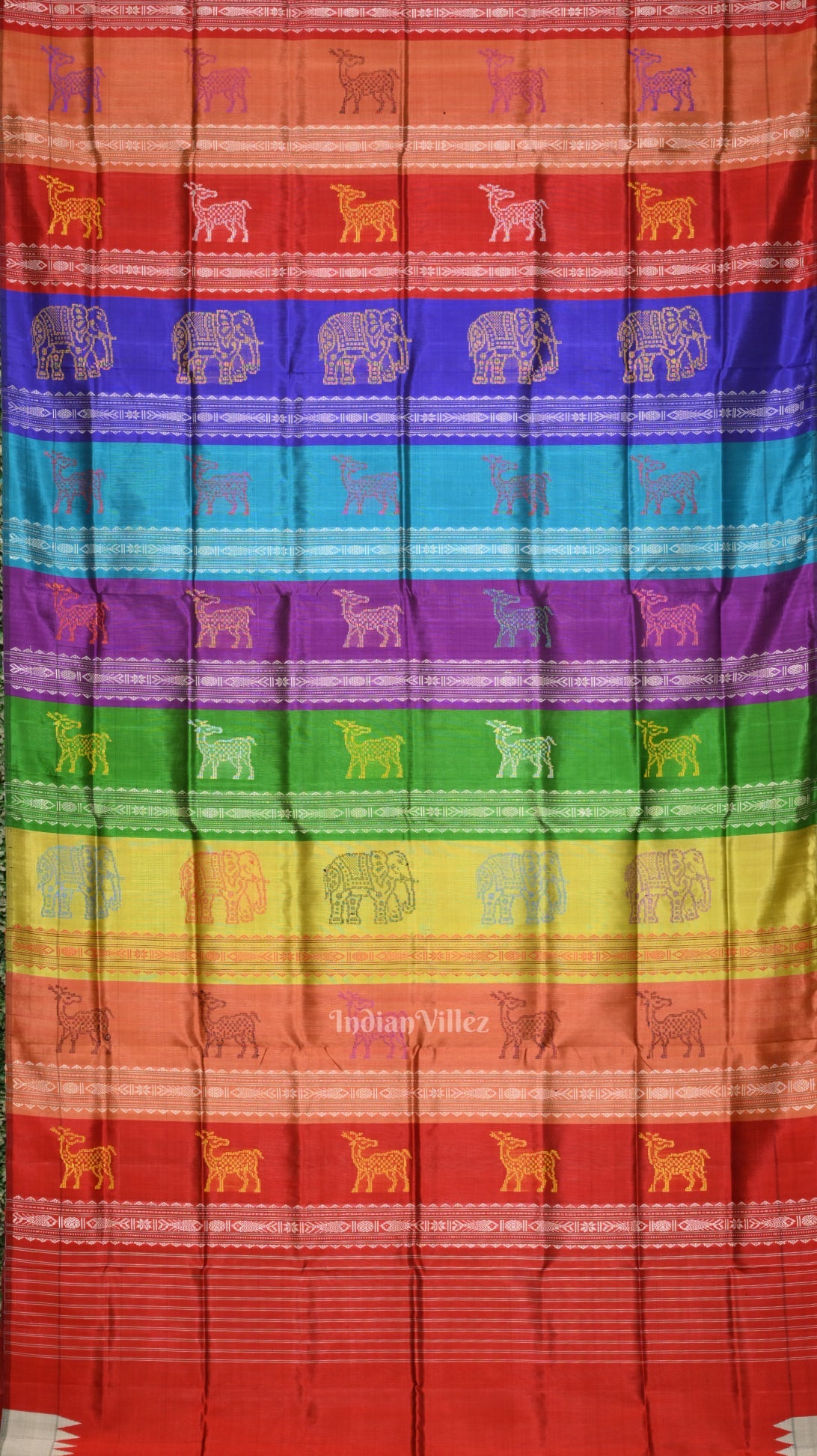 Gray Fish Motif with Animal Theme Double Pallu Berhampuri Silk Saree