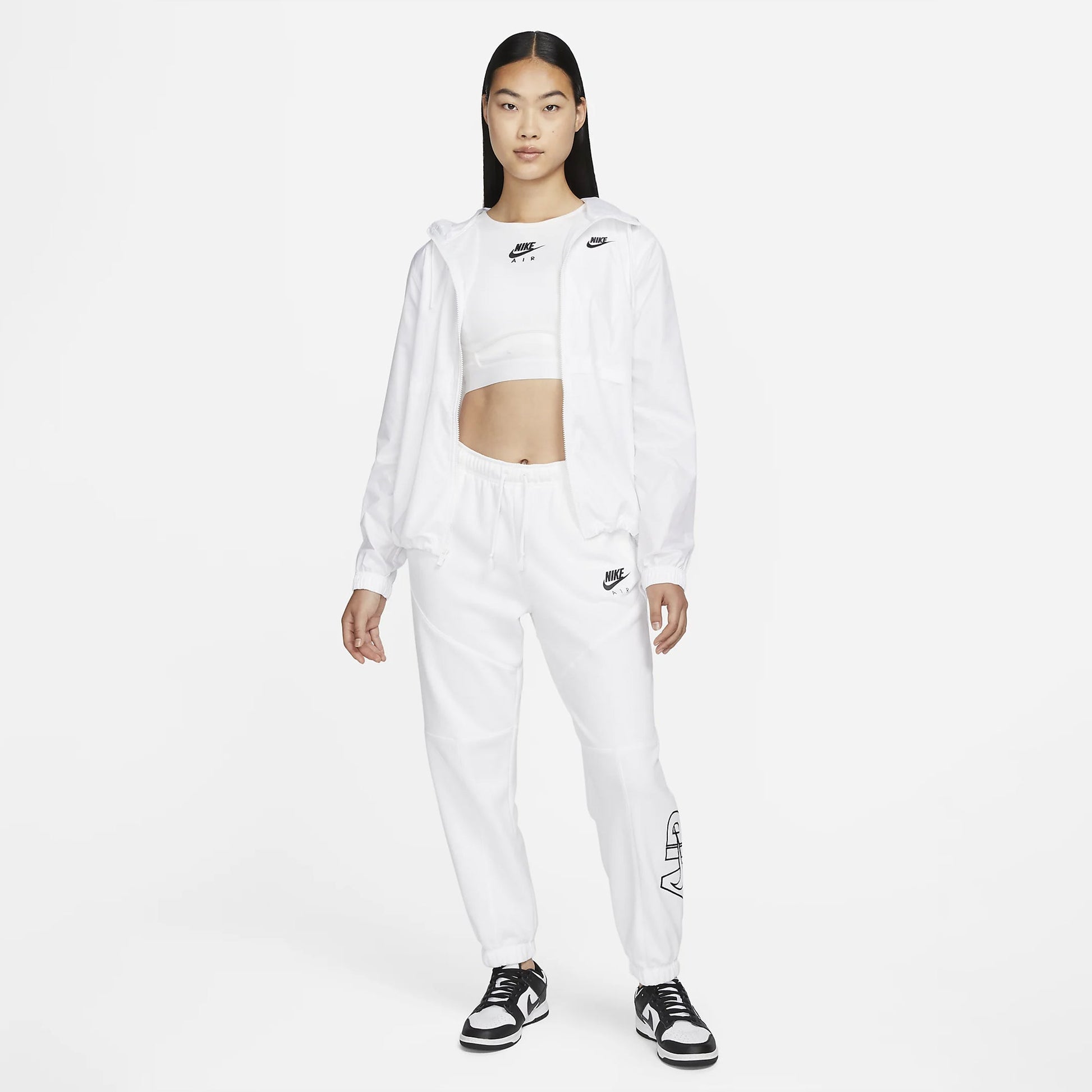 Nike | SPORTSWEAR ESSENTIAL REPEL  { WHITE/BLACK