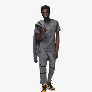 Jordan | PARIS SAINT -GERMAIN  { LT GRAPHITE/TOUR YELLOW