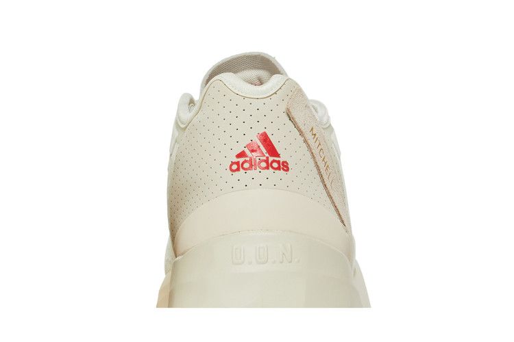 adidas D.O.N. Issue #4 Achieve It