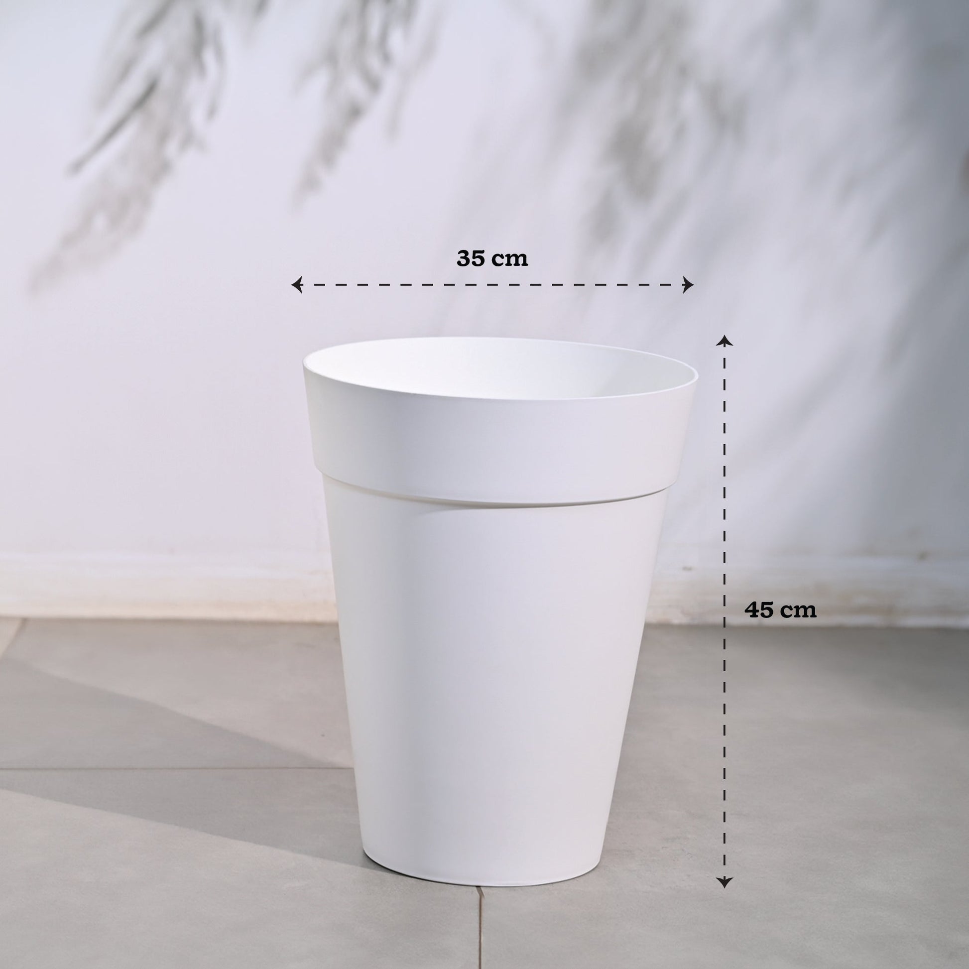 Roma Plastic Planter