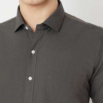 Wrinkle Free Half Sleeve Shirt