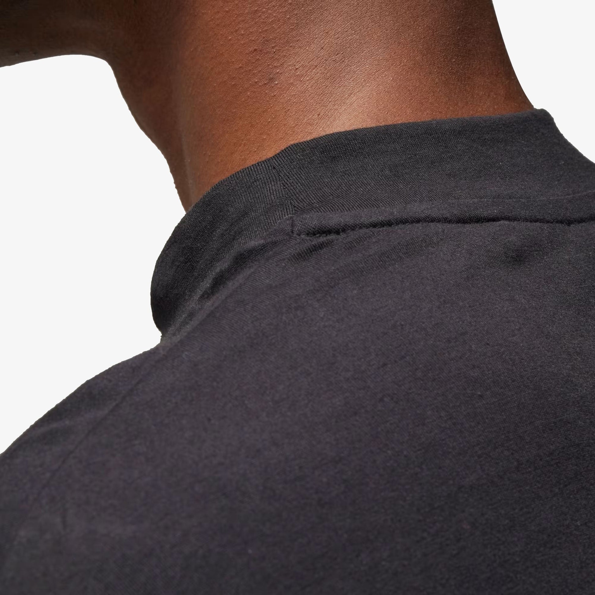 Y-3 | MOCK NECK TEE { BLACK
