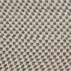 Off White Printed Tussar Silk Saree With Floral Motifs-Off White