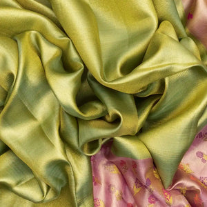 Cardamom Green Handloom Kanchipuram Tissue Silk Saree With Floral Motifs