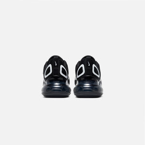 Nike | AIR MAX 720