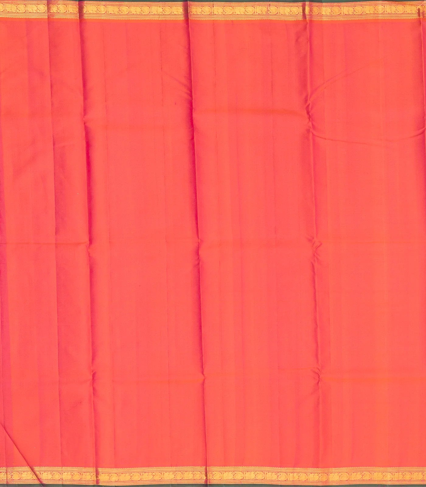 Hot Pink Handloom Kanchipuram Silk Saree With Annam Buttas