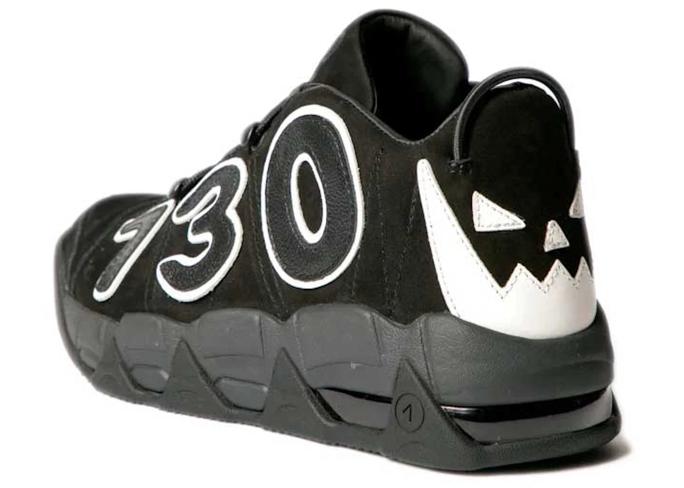 730 Footwear Baller Pro Asspizza Black