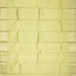 Light Green Handloom Kanchipuram Silk Saree With Floral Motifs