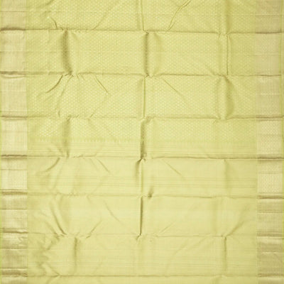 Light Green Handloom Kanchipuram Silk Saree With Floral Motifs