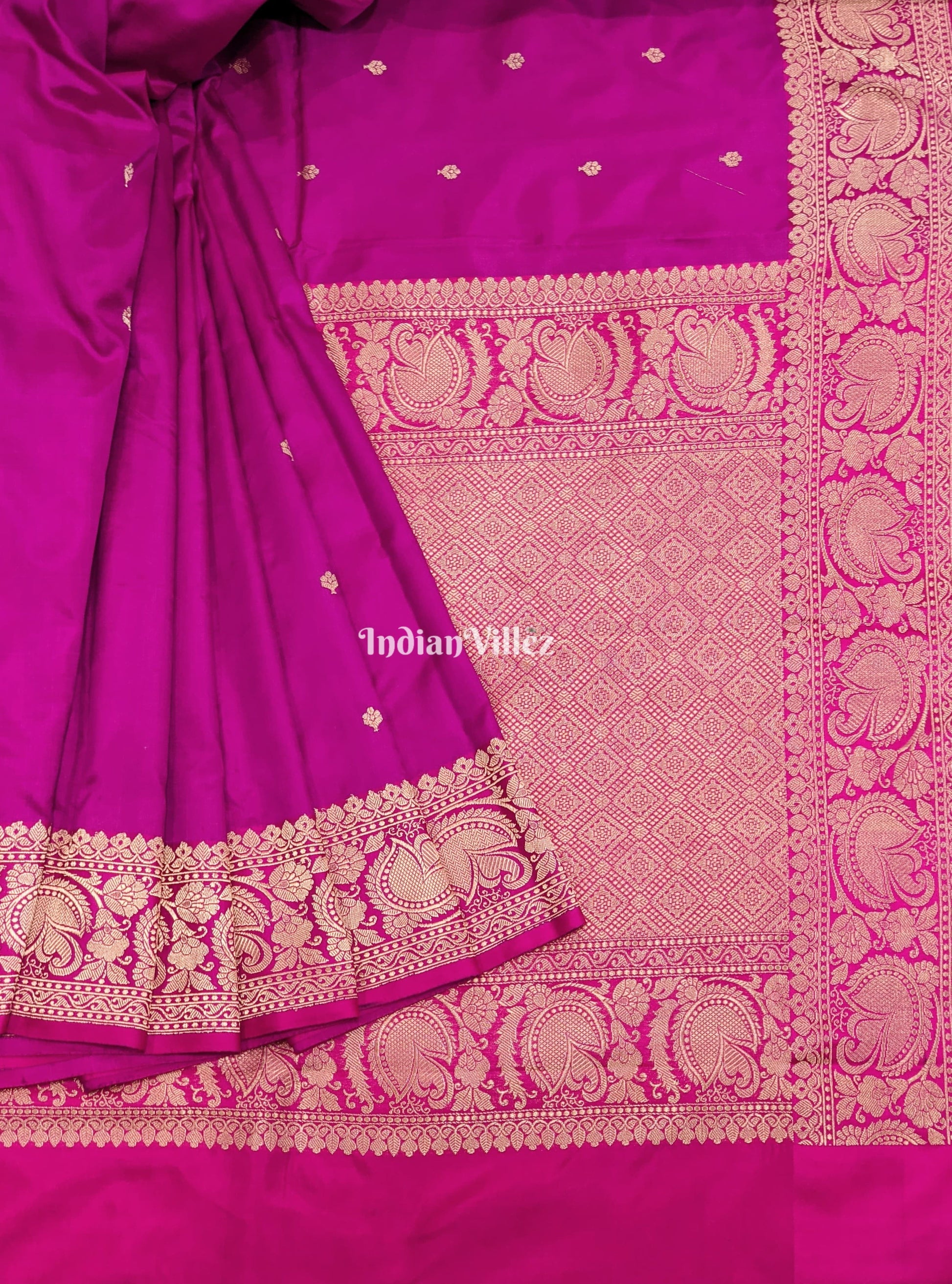 Purple Flower Motif Pure Banarasi Katan Silk Saree