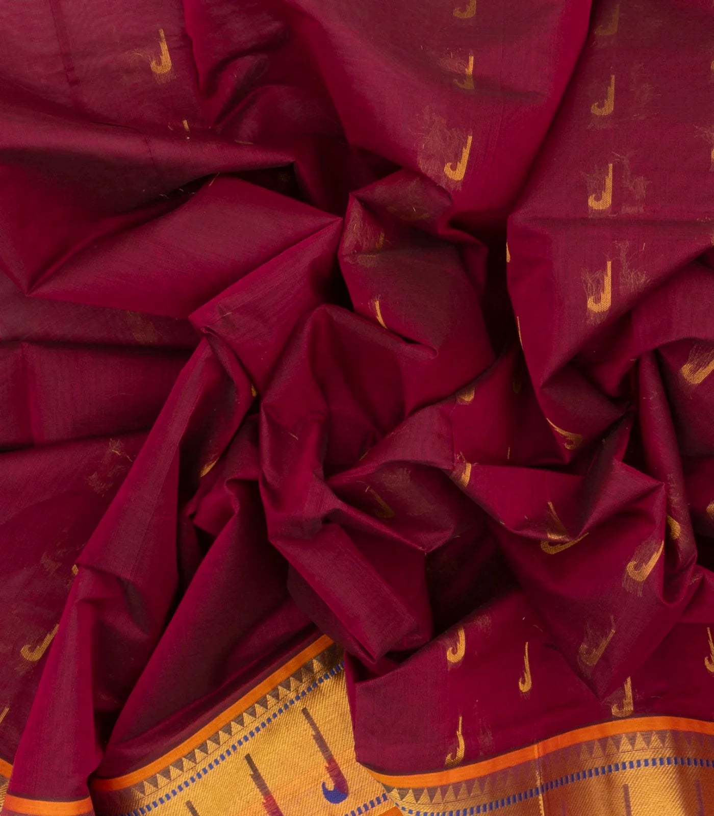 Maroon Venkatagiri Cotton Saree With Muniya Motifs