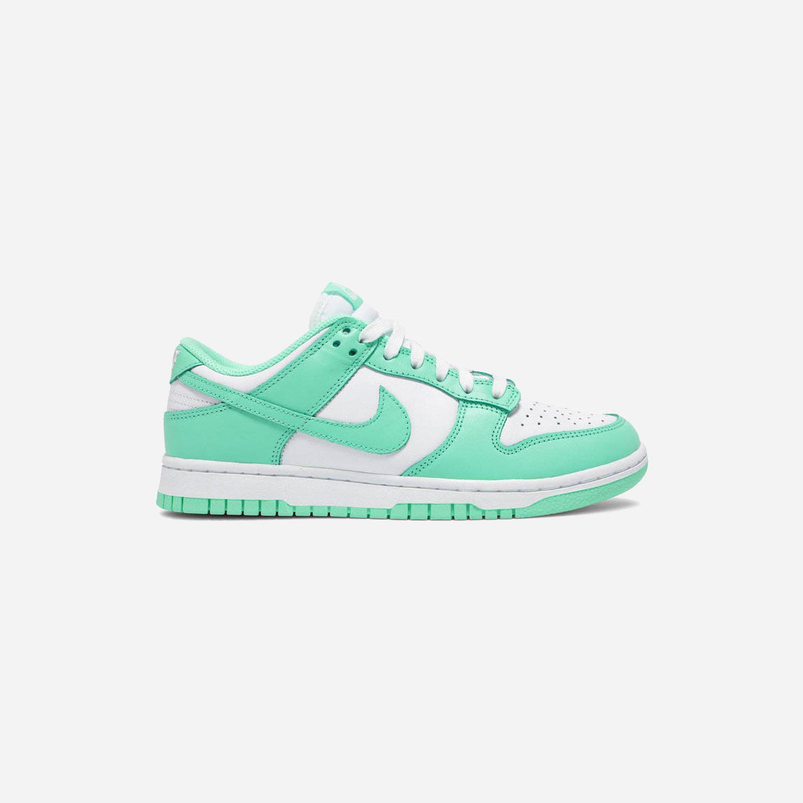 Nike Dunk Low Green Glow WMNS
