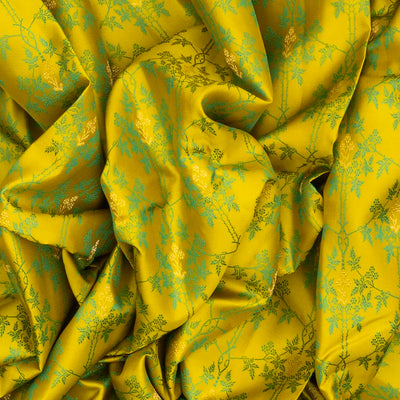 Olive Green Handloom Kanchipuram Silk Saree With Floral Vine Motifs