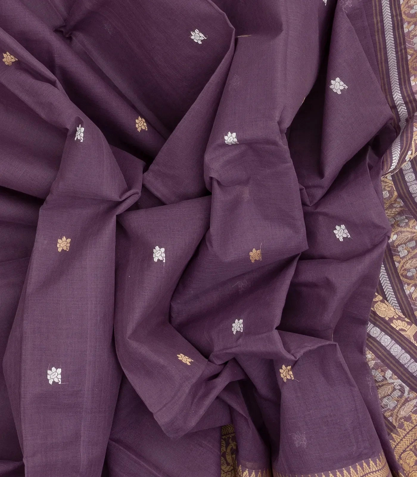 Lilac Handloom Bengal Cotton Saree With Floral Motifs