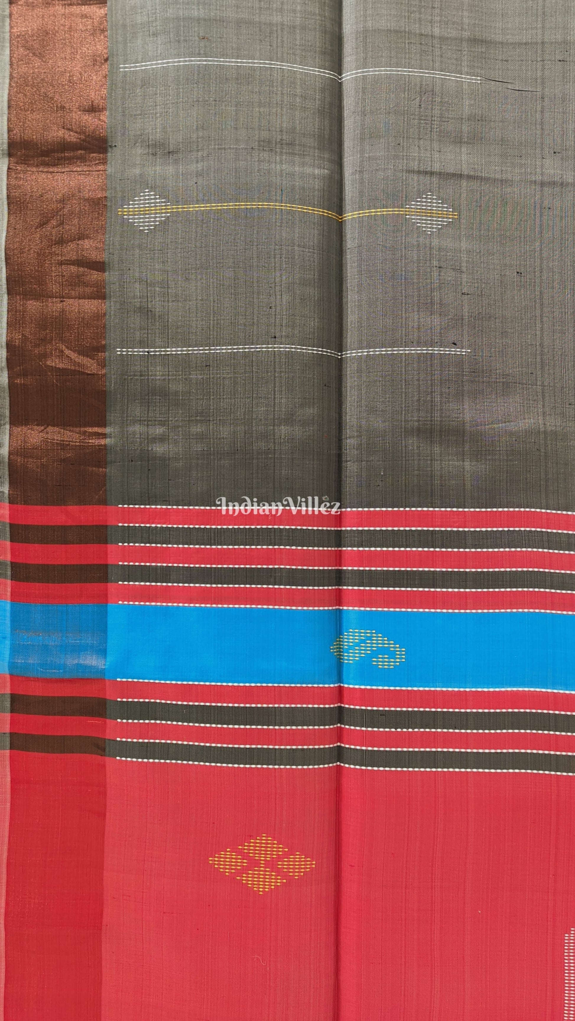 Grey Peach Handwoven Soft Silk Saree