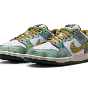 NIKE SB DUNK LOW ALEXIS SABLONE CHAMELEON