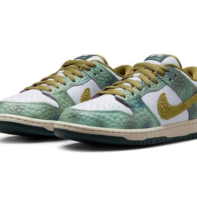 NIKE SB DUNK LOW ALEXIS SABLONE CHAMELEON