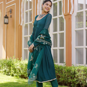 Odika Gotapatti Goergette Suit Set