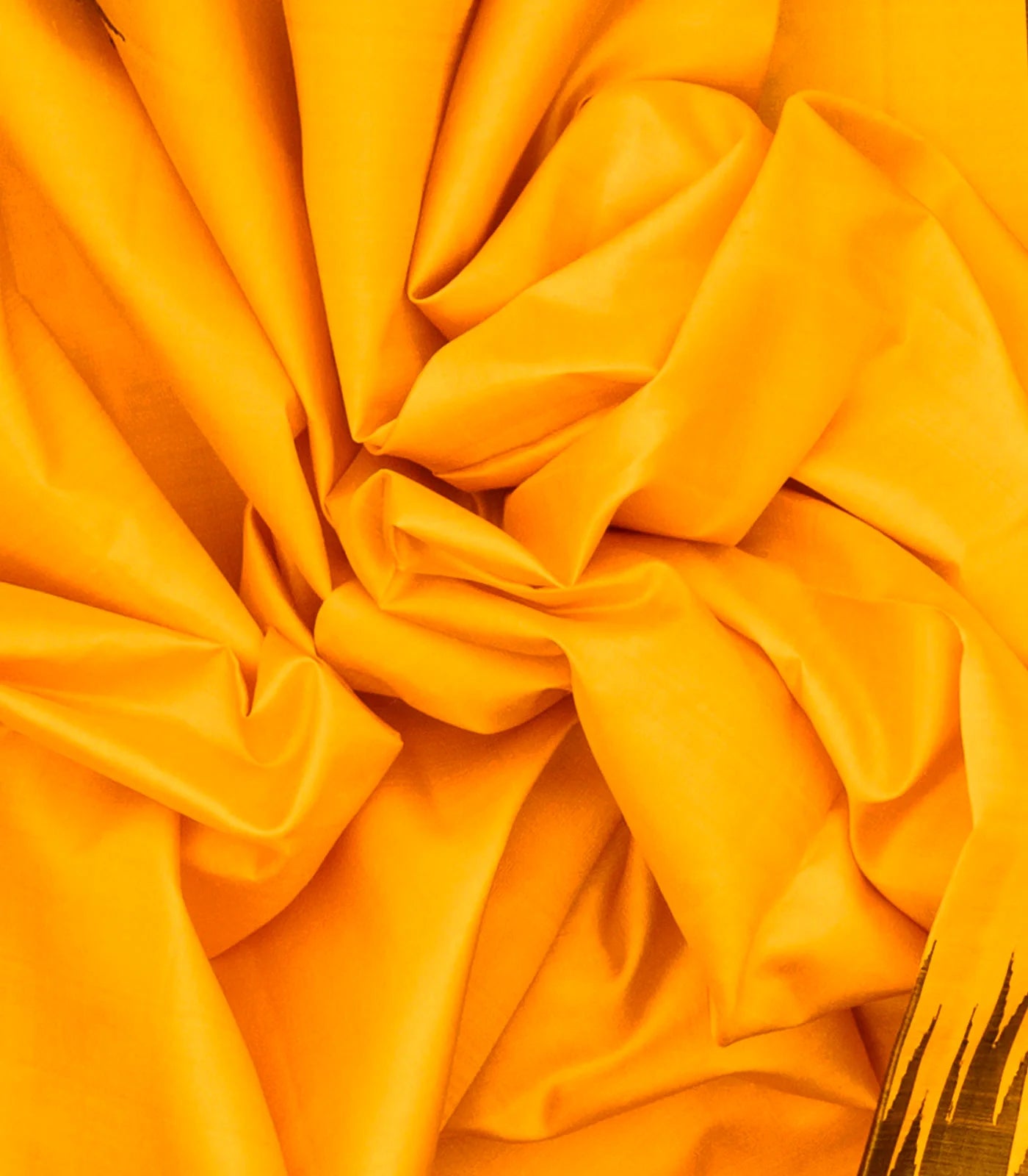 Mango Yellow Handloom Kanchipuram Korvai Silk Saree With Black Border