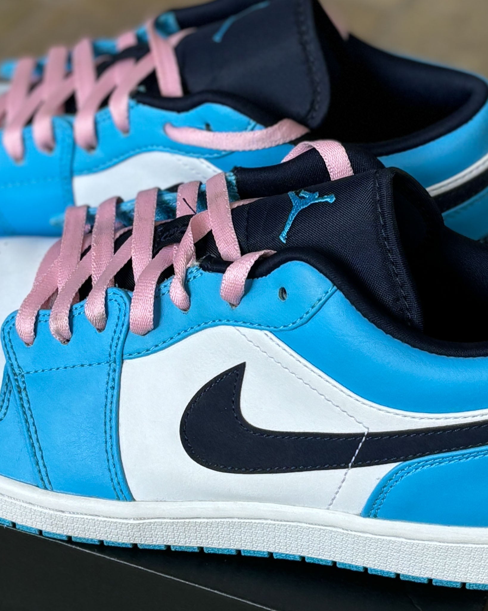 Nike Air Jordan 1 Low White / Powder Blue Obsidian
