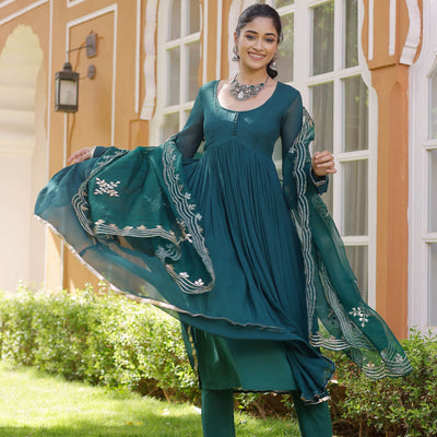 Odika Gotapatti Goergette Suit Set