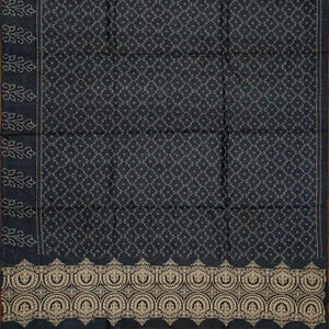 Black Handloom Tussar Silk Saree Printed With Jaal Motifs