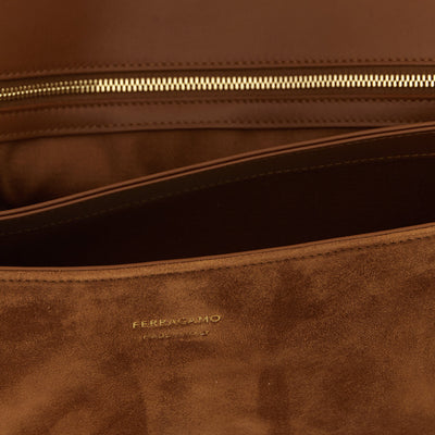 Ferragamo Th L Shoulder Bag