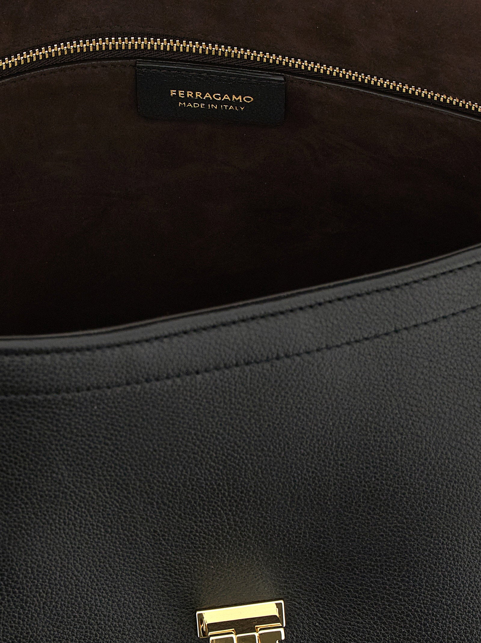 Ferragamo Sofia 2026 (l) Shoulder Bag