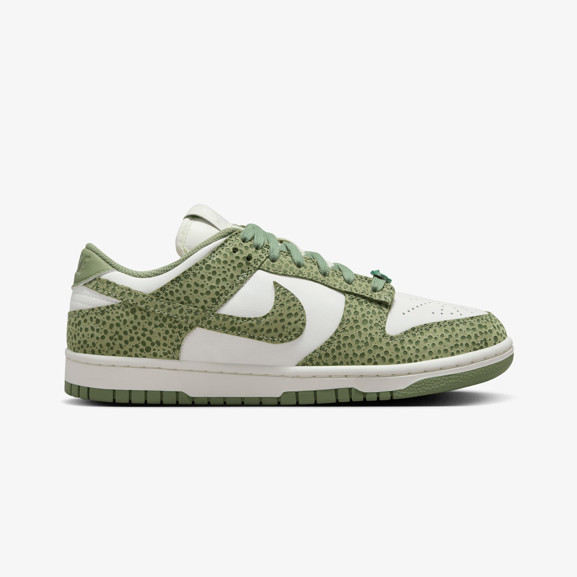 oil green dunks