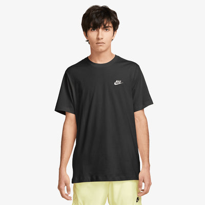 NIKE | SPORTSWEAR CLUB { BLACK/WHITE