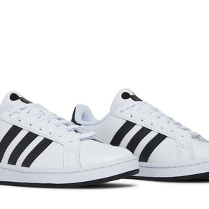 adidas Grand Court Base Disney Mickey Mouse Brush