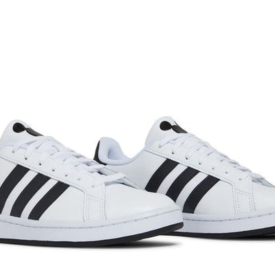 adidas Grand Court Base Disney Mickey Mouse Brush