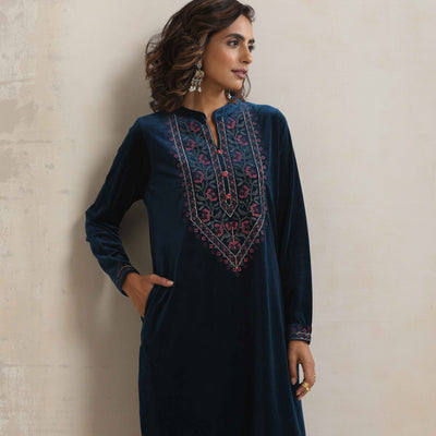 trueBrowns Blue Velvet Floral Embroidered Kurta Pant Dupatta Set