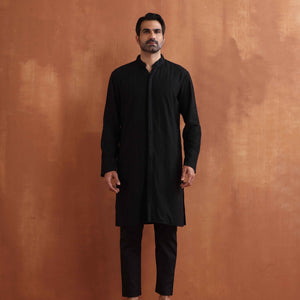 trueBrowns Men's Black Textured Cotton Dobby Front Open Kurta